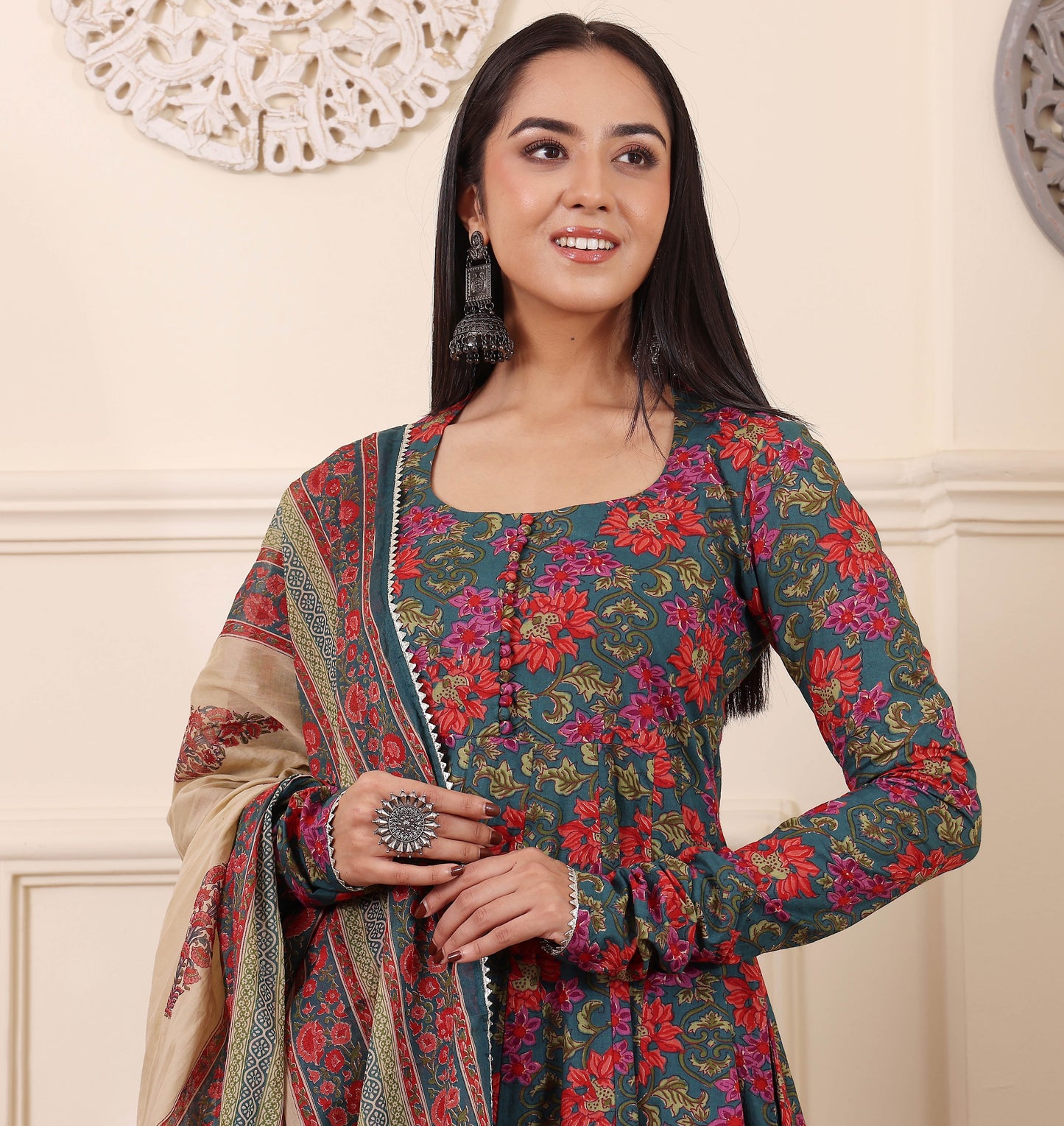 Red-Green Kurta Set With Dupatta