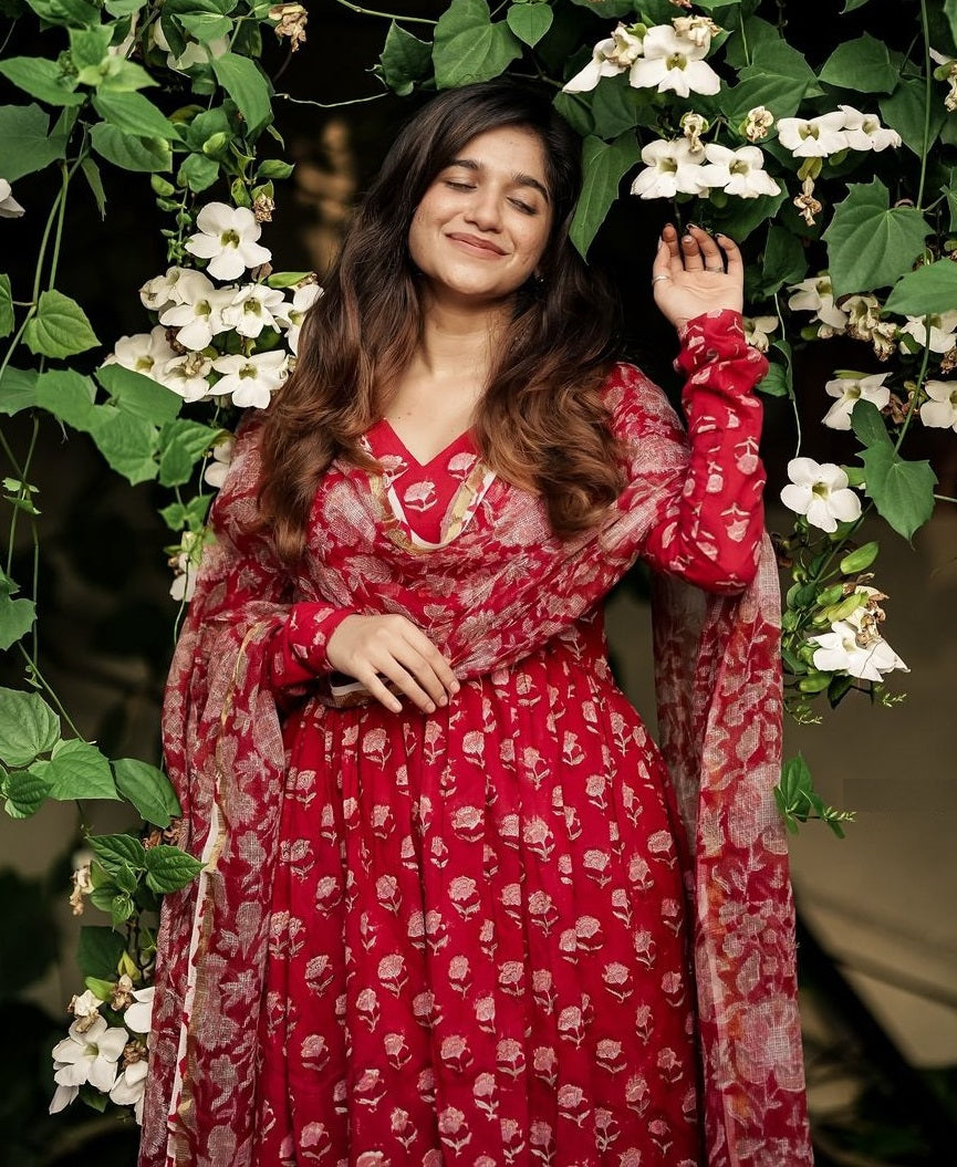 Printed Red Kurta And Pant Set With Dupatta