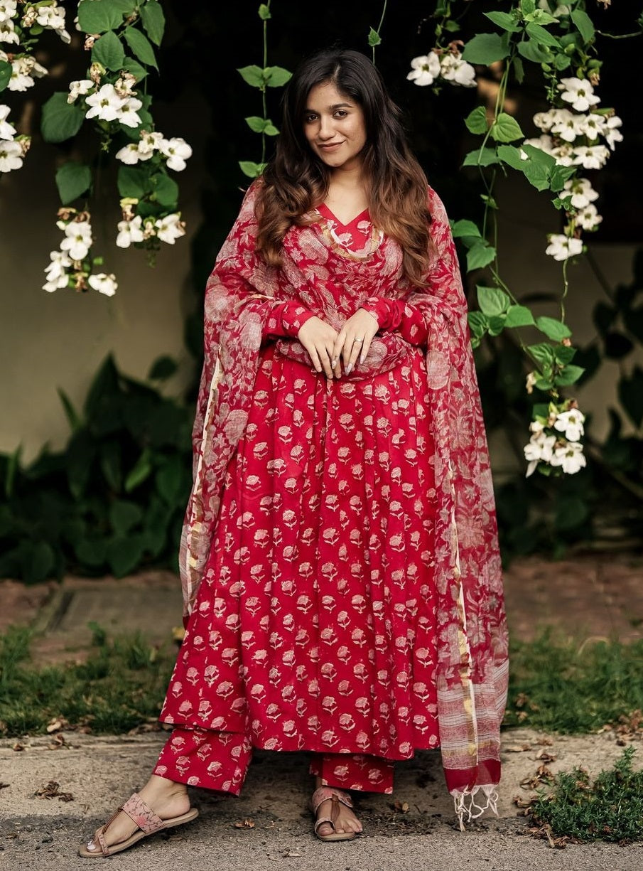 Printed Red Kurta And Pant Set With Dupatta