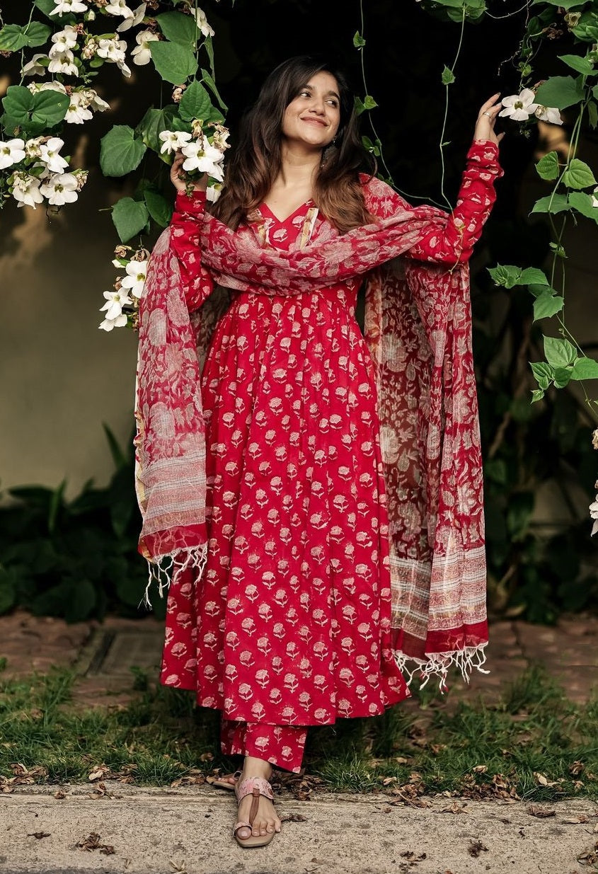 Printed Red Kurta And Pant Set With Dupatta