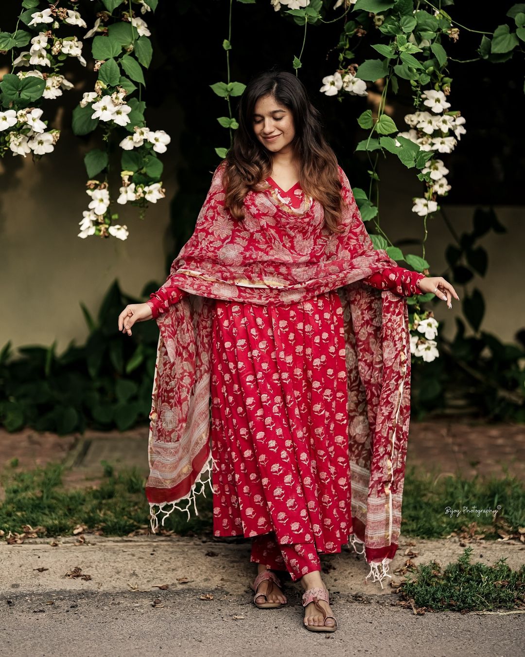 Printed Red Kurta And Pant Set With Dupatta