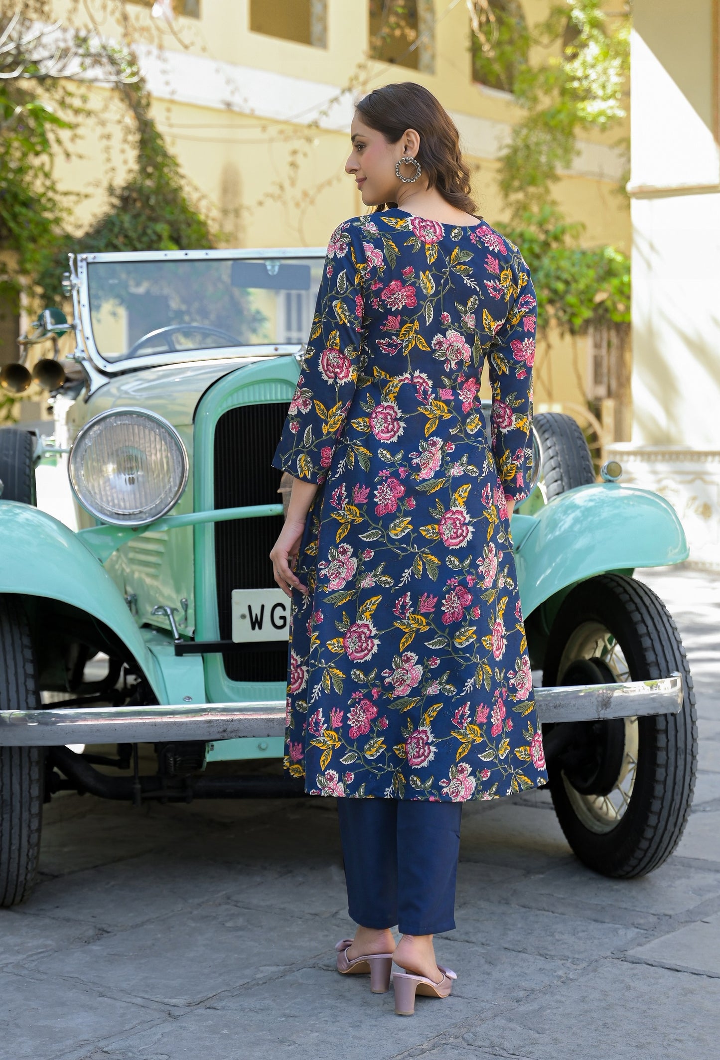 Blue Anarkali Kurta And Pant Set With Dupatta