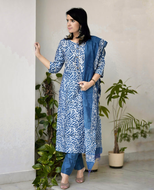 Blue Kurta And Pant Set With Dupatta