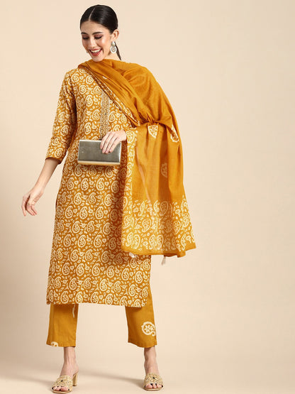 Yellow Kurta Set With Dupatta