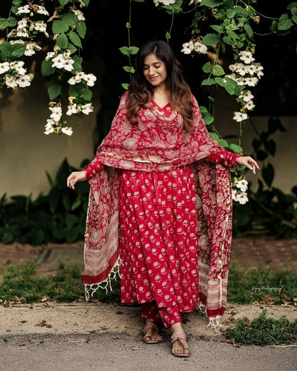 Printed Red Kurta And Pant Set With Dupatta