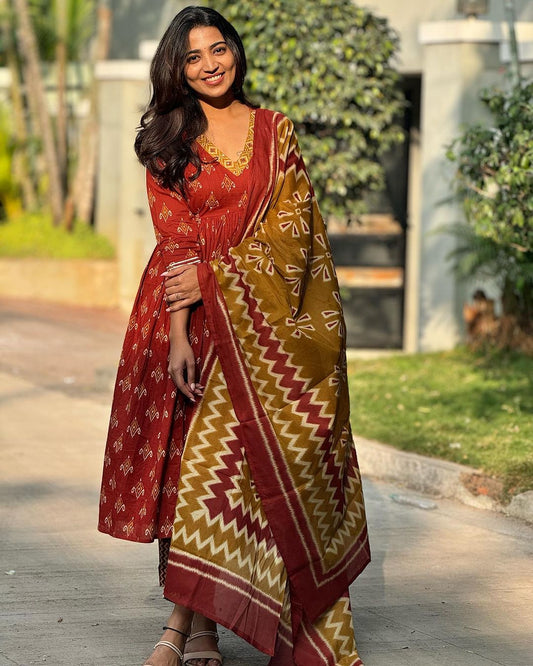 Honey Red Printed Kurta And Pant Set With Dupatta