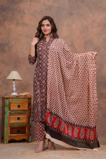 Kurta Set With Cotton Dupatta